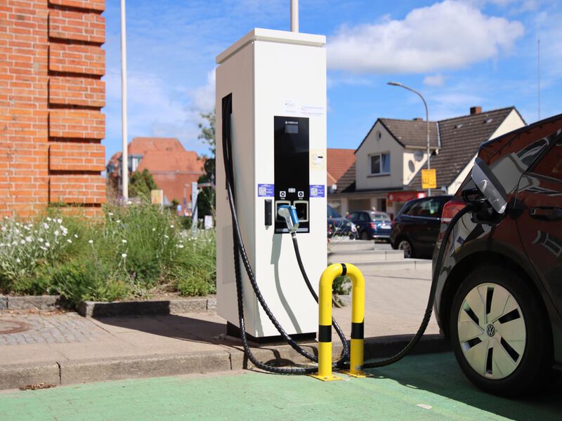 Ladesäule E-Mobilität Ahrensböker Straße Ladesäule E-Mobilität Ahrensböker Straße